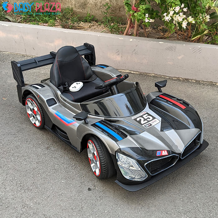 Ô tô điện kiểu xe đua siêu ngầu cho trẻ BLT-F8 12