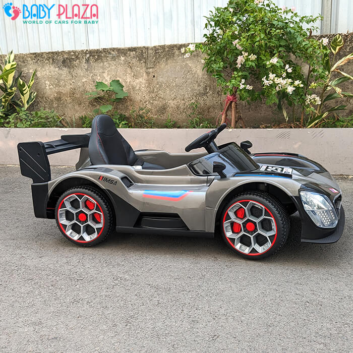 Ô tô điện kiểu xe đua siêu ngầu cho trẻ BLT-F8 14