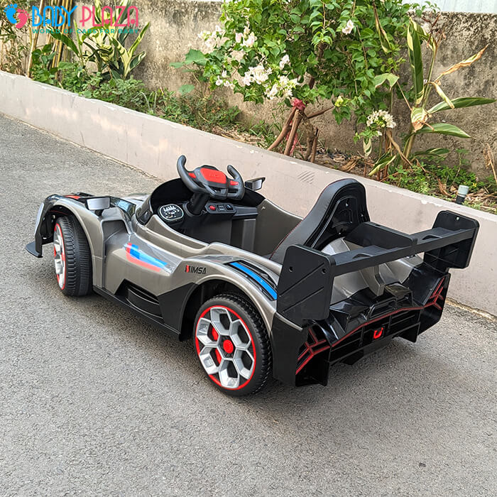Ô tô điện kiểu xe đua siêu ngầu cho trẻ BLT-F8 15